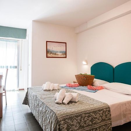 Blu Star Hotel กาบิชเชมาเร ภายนอก รูปภาพ